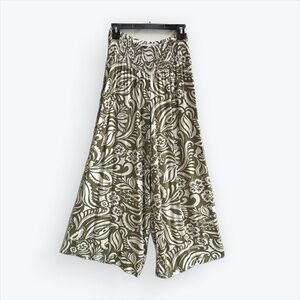 PHILOSOPHY REPUBLIC Palazzo Pants, Olive Green, Botanical Pattern, EUC